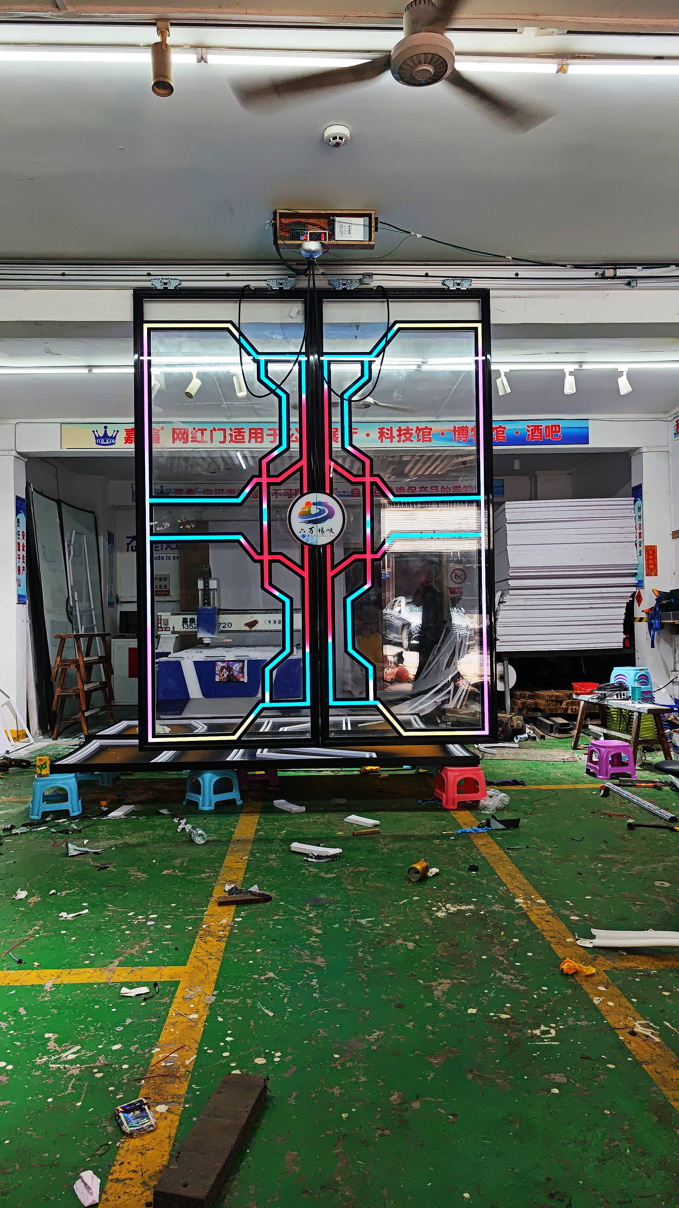 定制触摸科技门