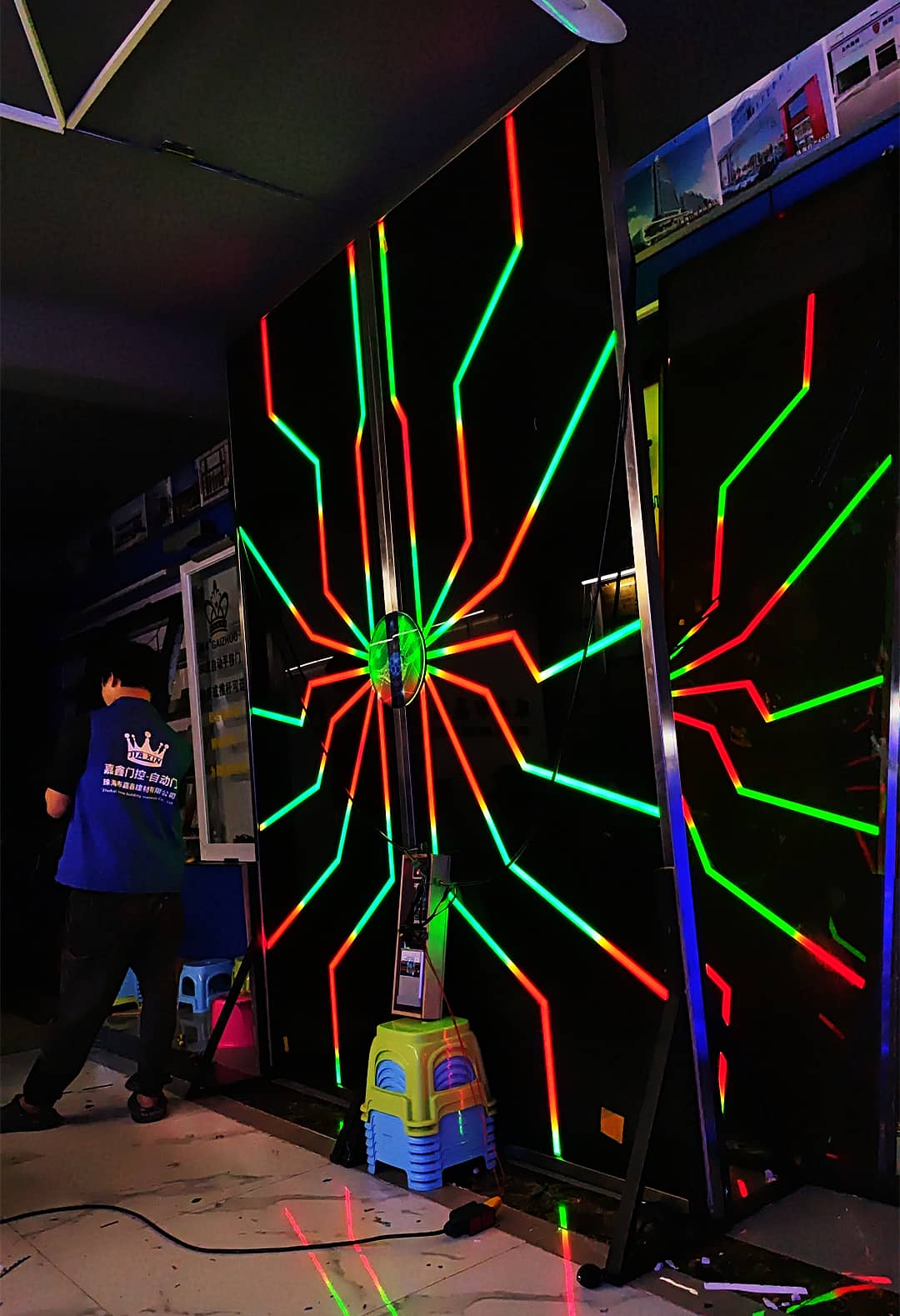 科技感科幻飞船门 嘉鑫