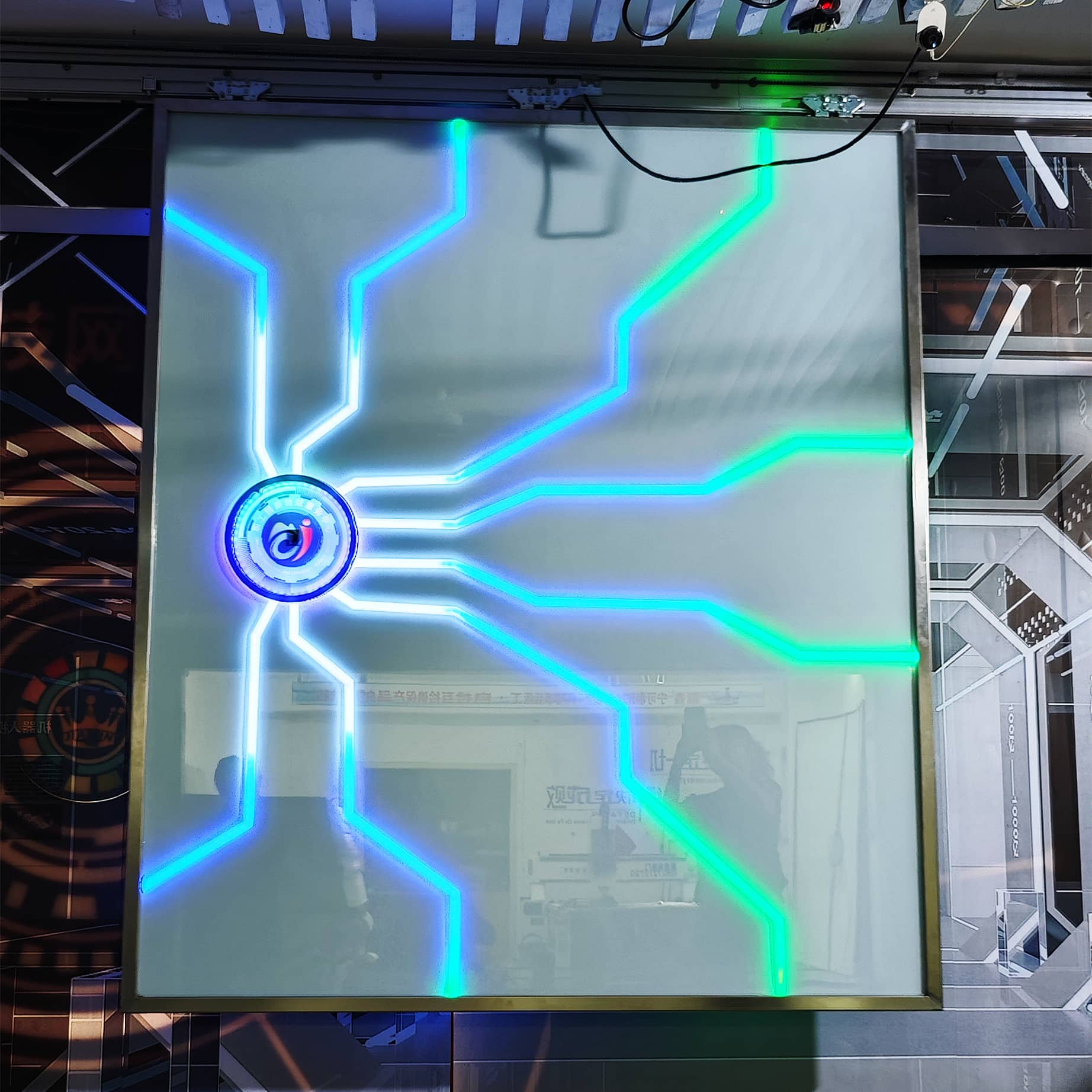 科技感智能门 触控网红门