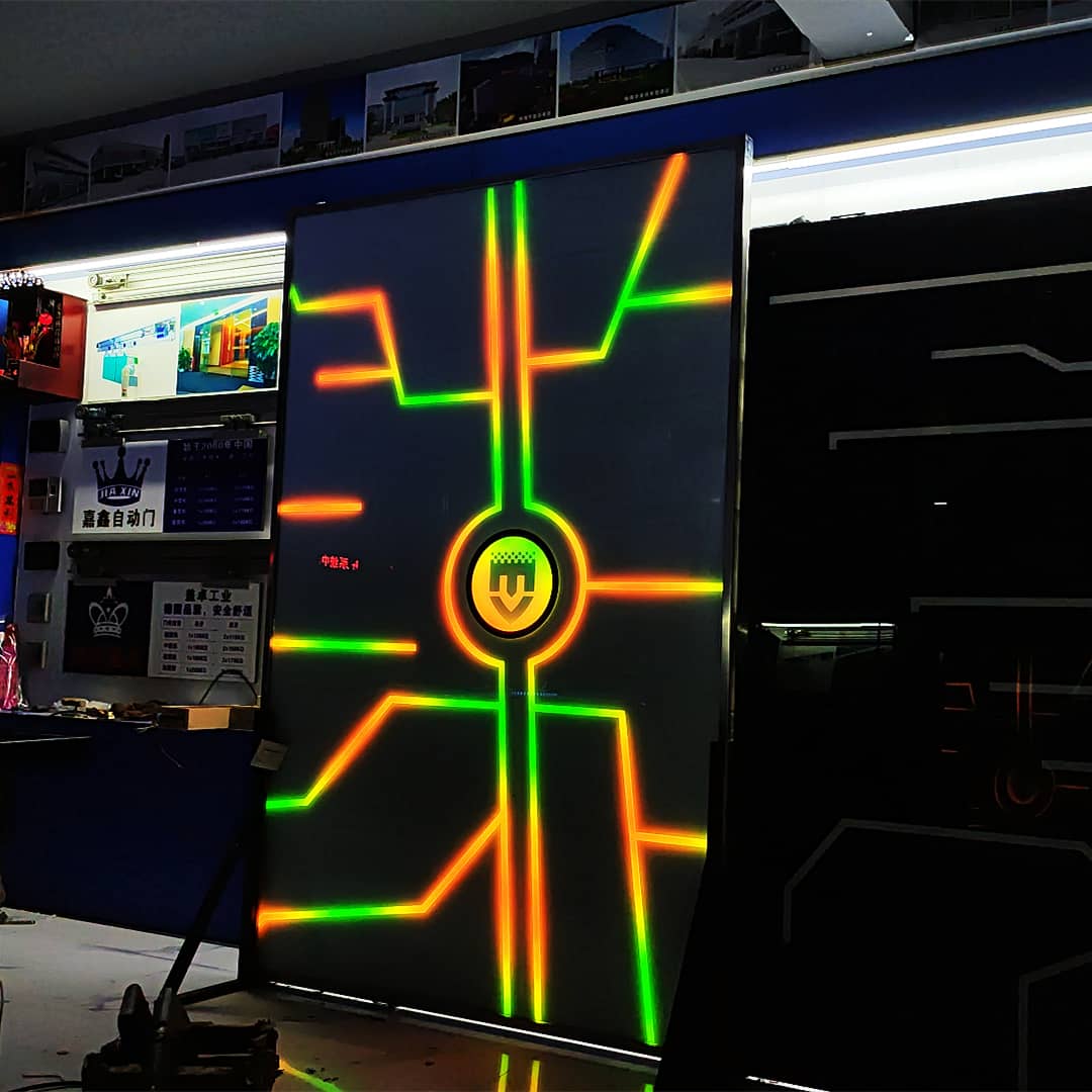 科技馆网红科幻感应门