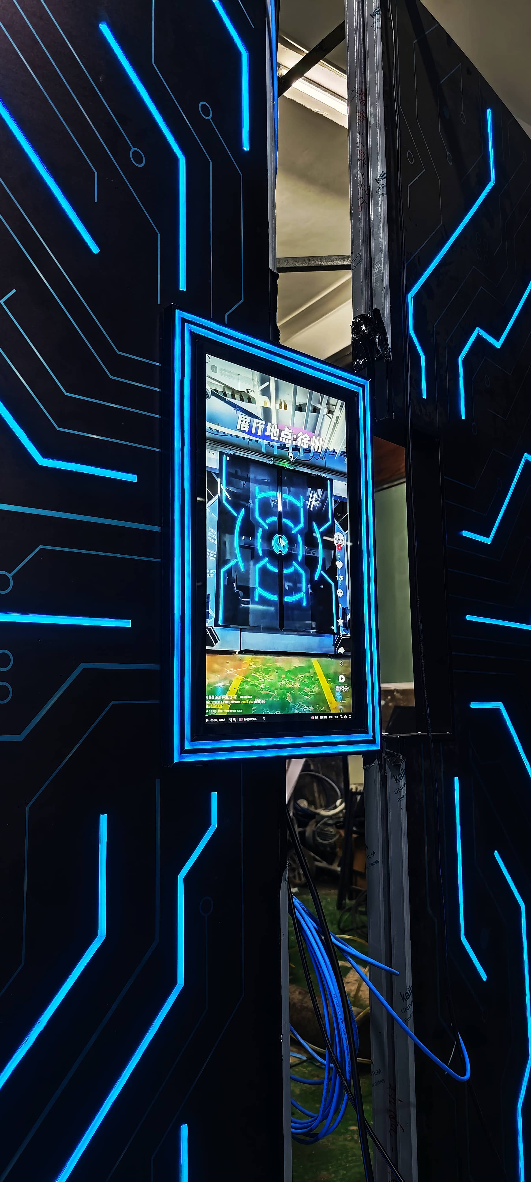 科技门安装 网红创意酒吧掌纹触摸自动门