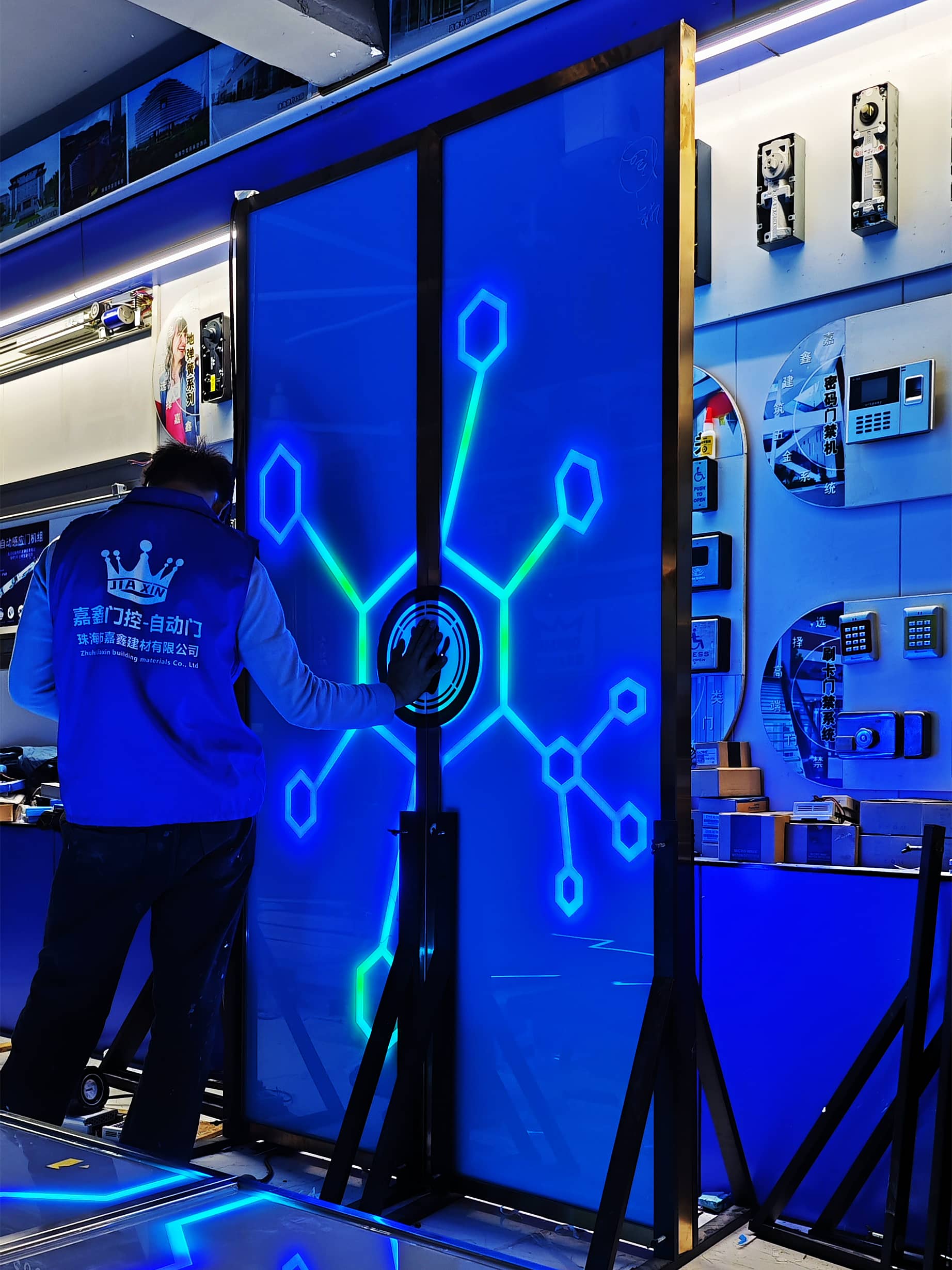 夜店个性创意科技感暗门